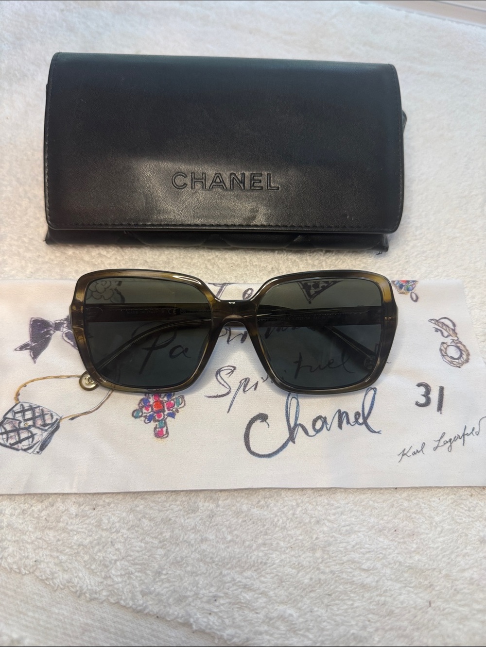 Chanel 5505-A Polarized Brown Rectangle Sunglasses c.1729/58 Made in Italy